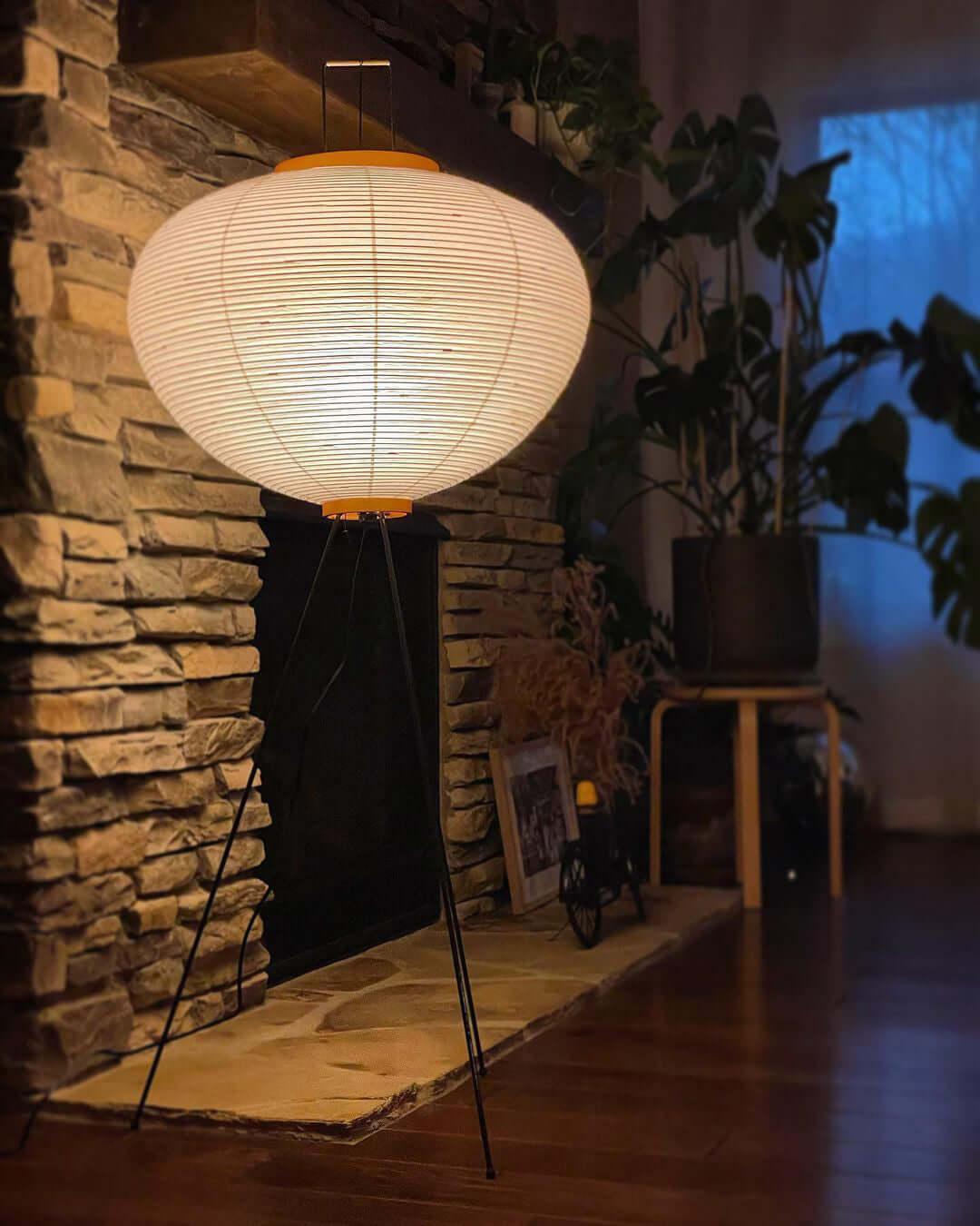 Rice_Paper_Floor_Lamp_37