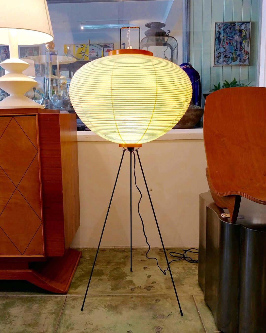 Rice_Paper_Floor_Lamp_38