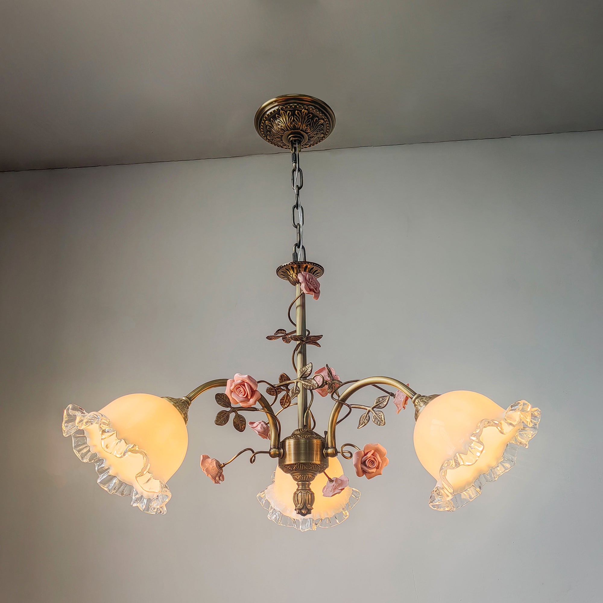 Rococo_Chandelier_25
