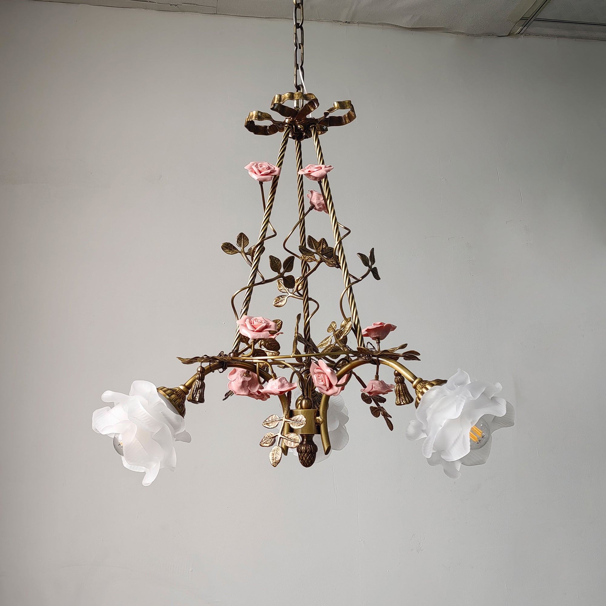 Rosalind_Flowers_Chandelier_13