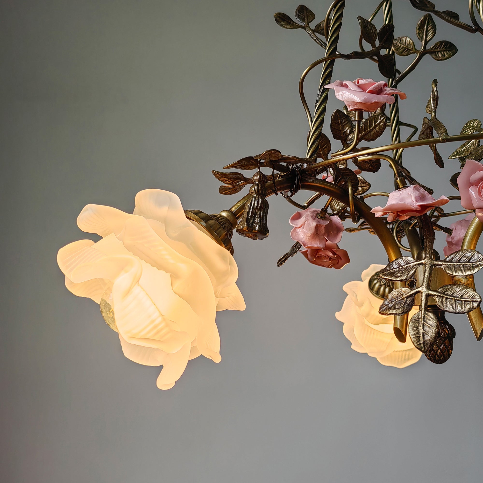 Rosalind_Flowers_Chandelier_24