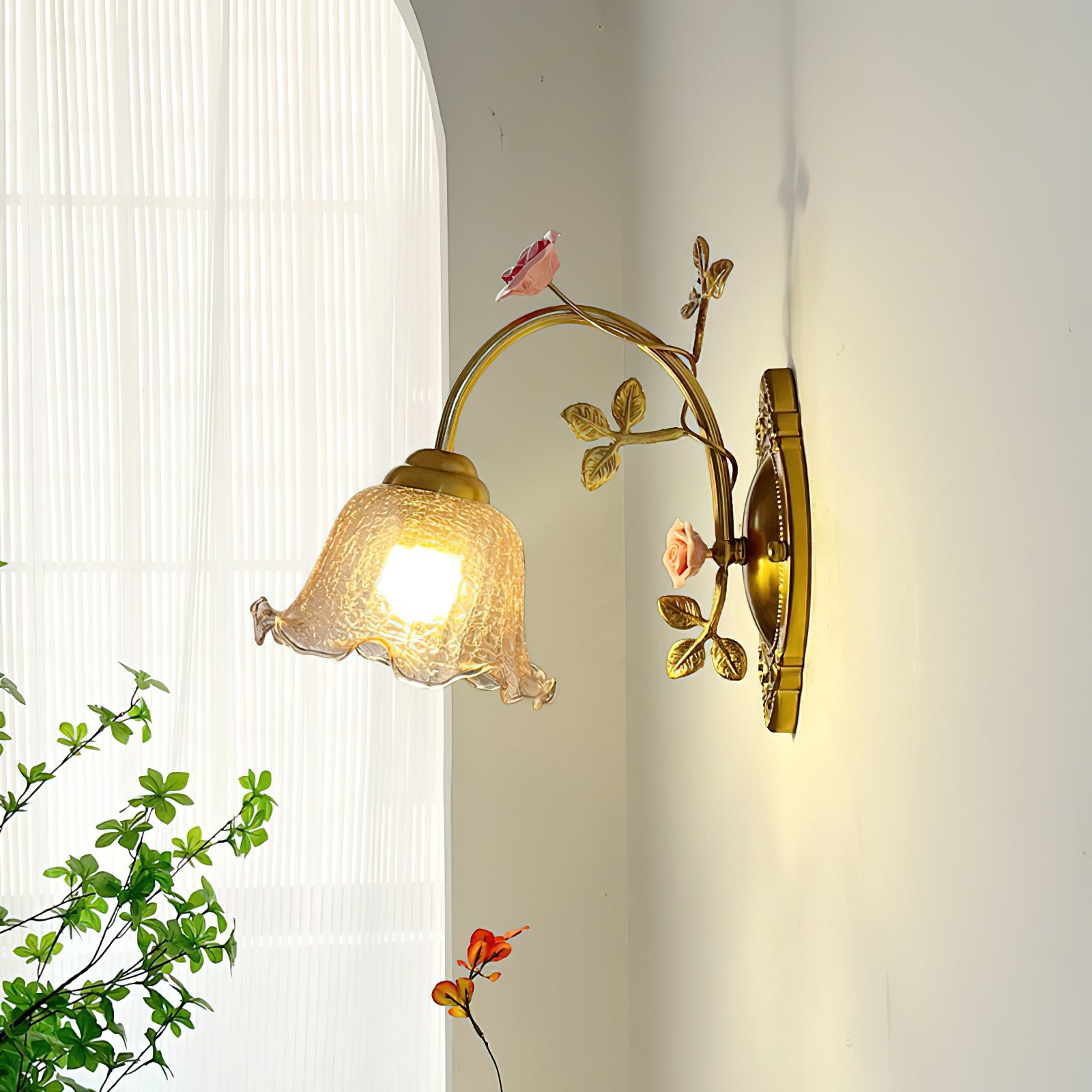 Rosavelle_Rose_Wall_Sconce_3
