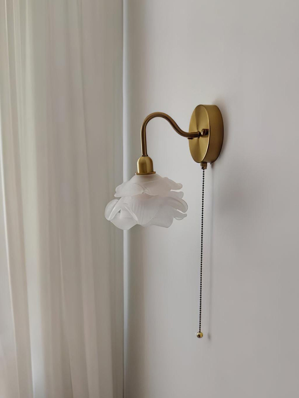 Ross-Randy-Pull-Cord-WallLamp_14