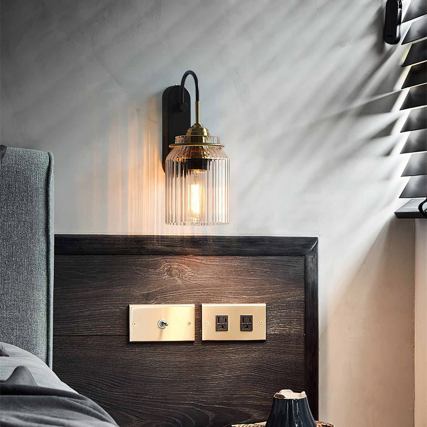 Round_Funnel_Wall_Lamp_2