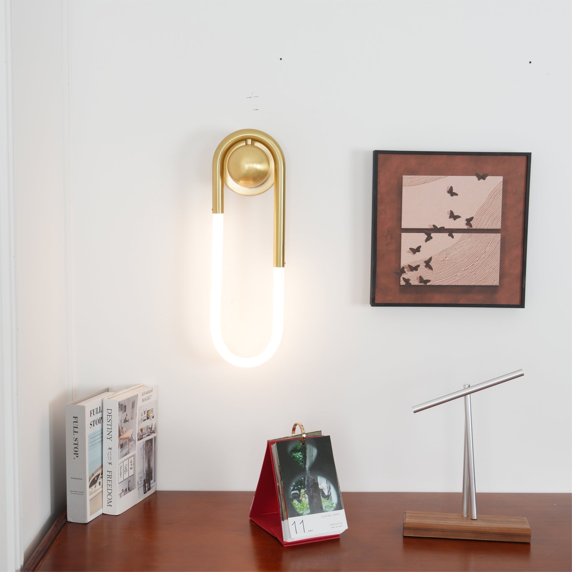Rudi-Loop-Wall-Lamp_15