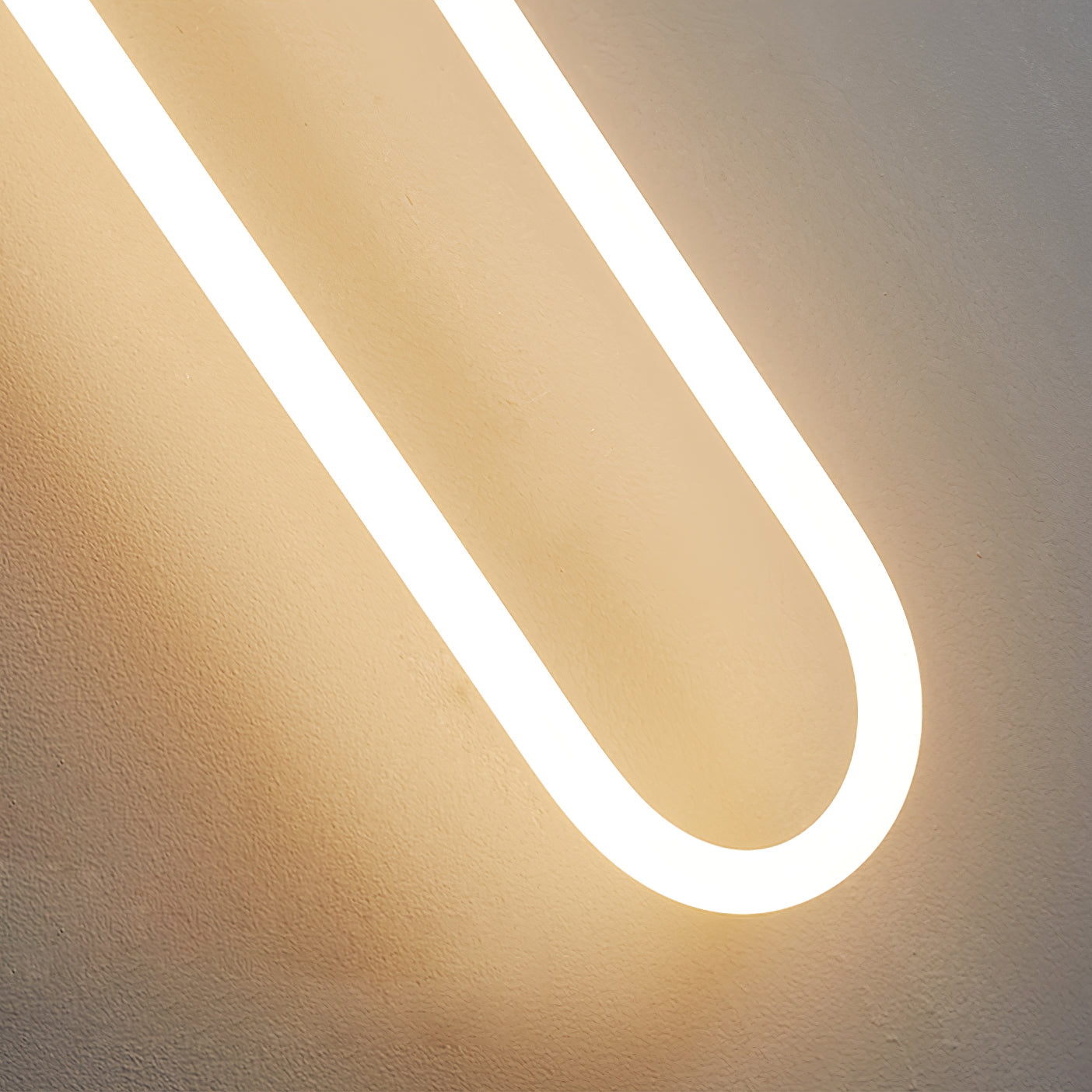 Rudi-Loop-Wall-Lamp_45