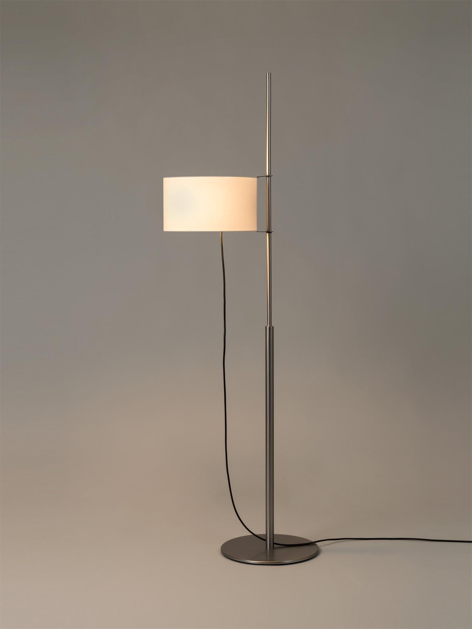 Santa_Cole_Floor_Lamp_13