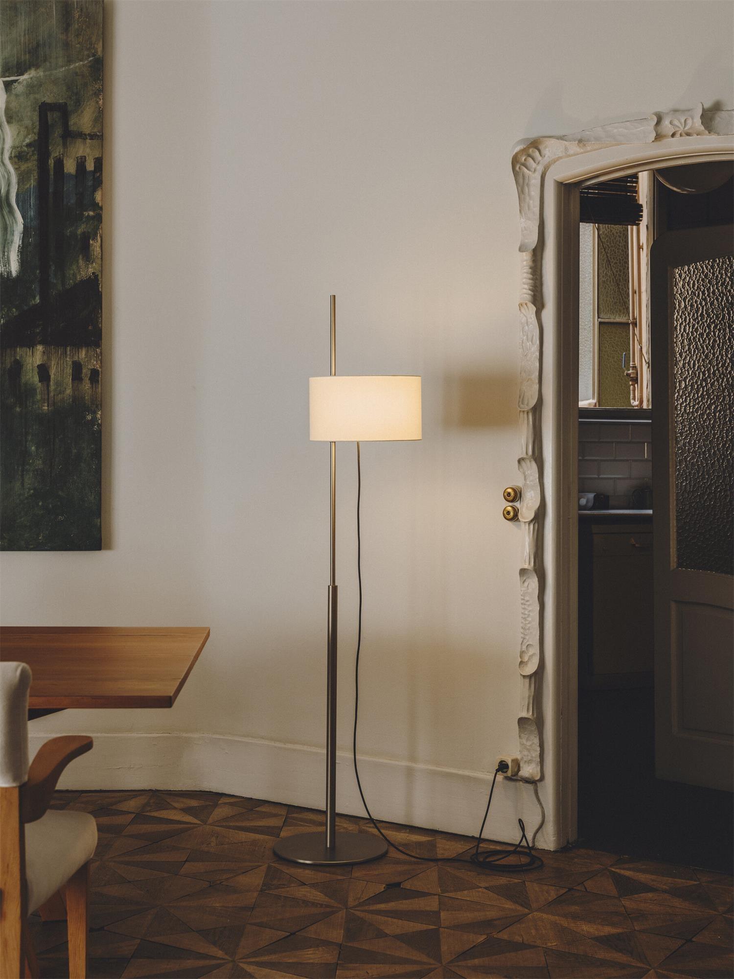 Santa_Cole_Floor_Lamp_9
