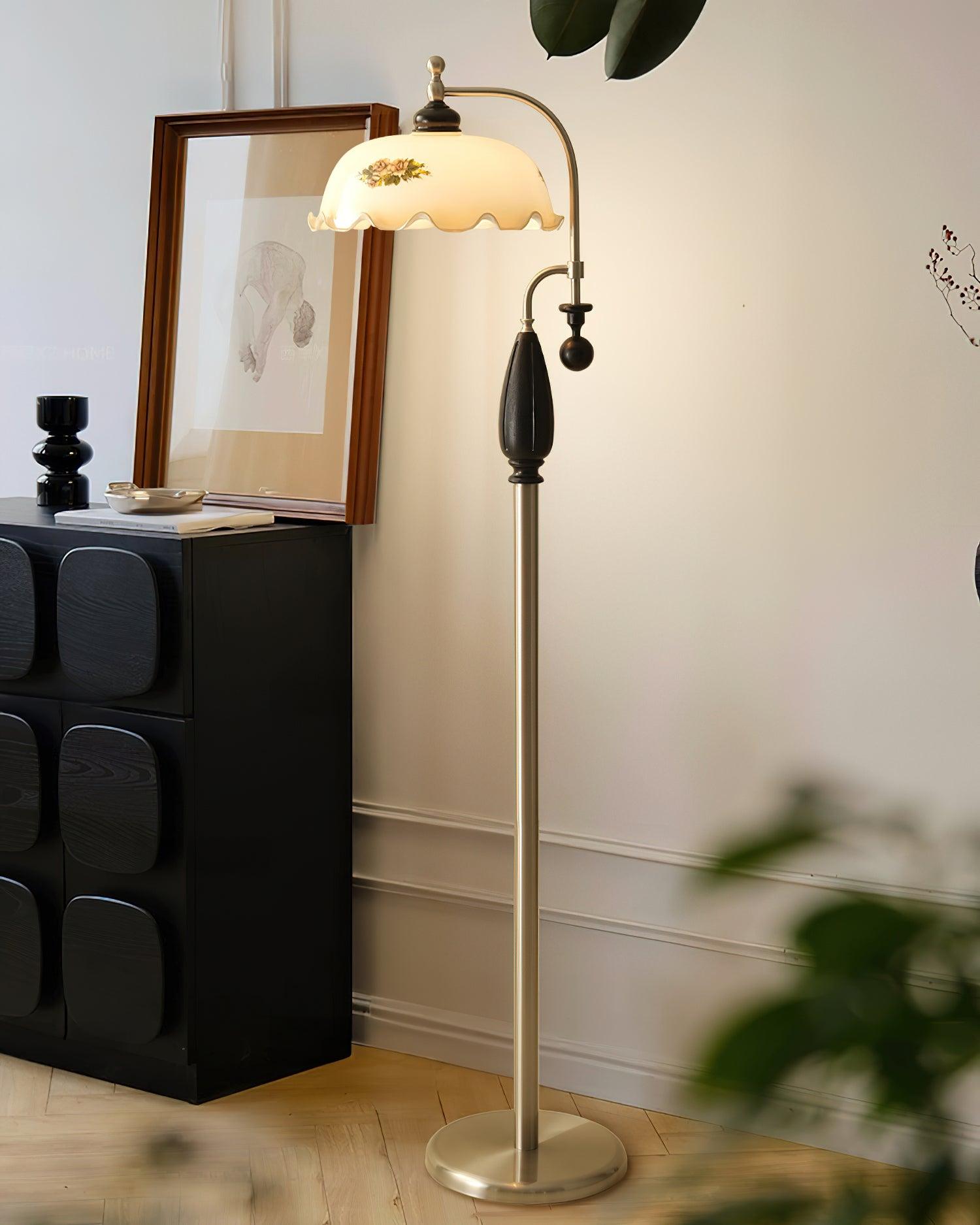 Savannah_Floor_Lamp_12