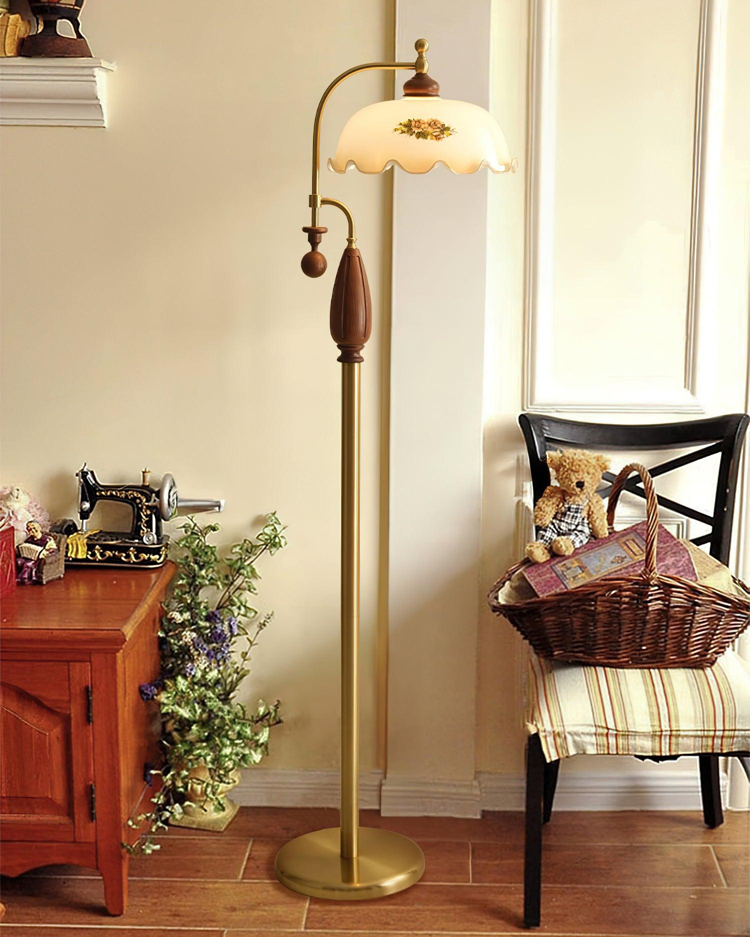 Savannah_Floor_Lamp_2