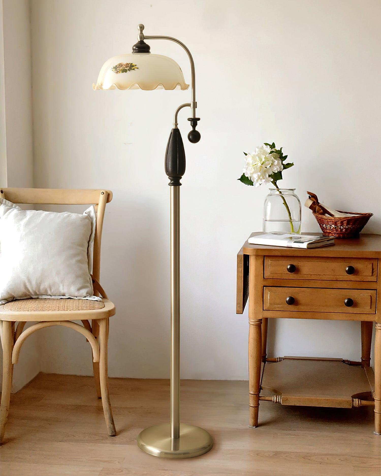 Savannah_Floor_Lamp_5