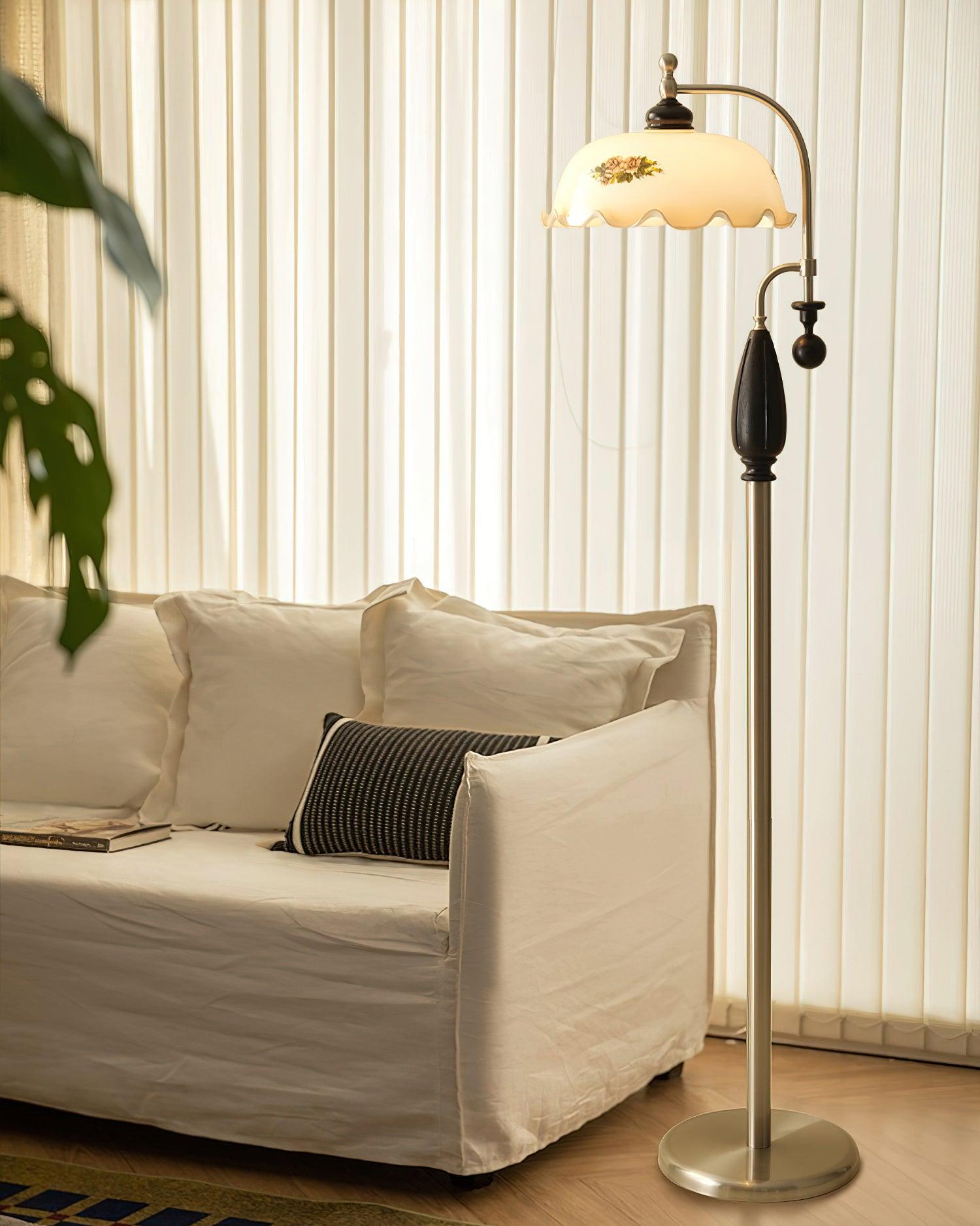 Savannah_Floor_Lamp_9