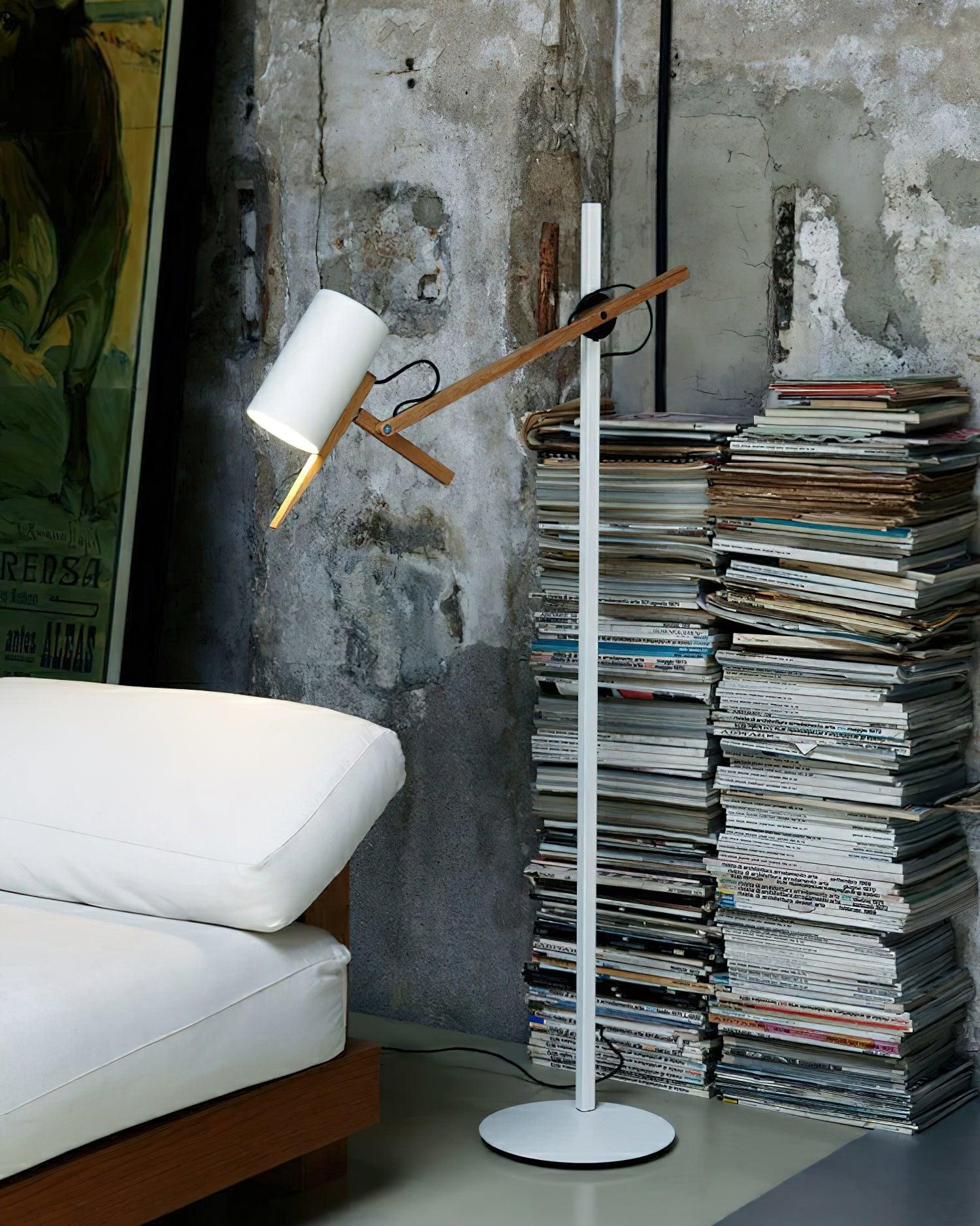 Scantling_Floor_Lamp_6