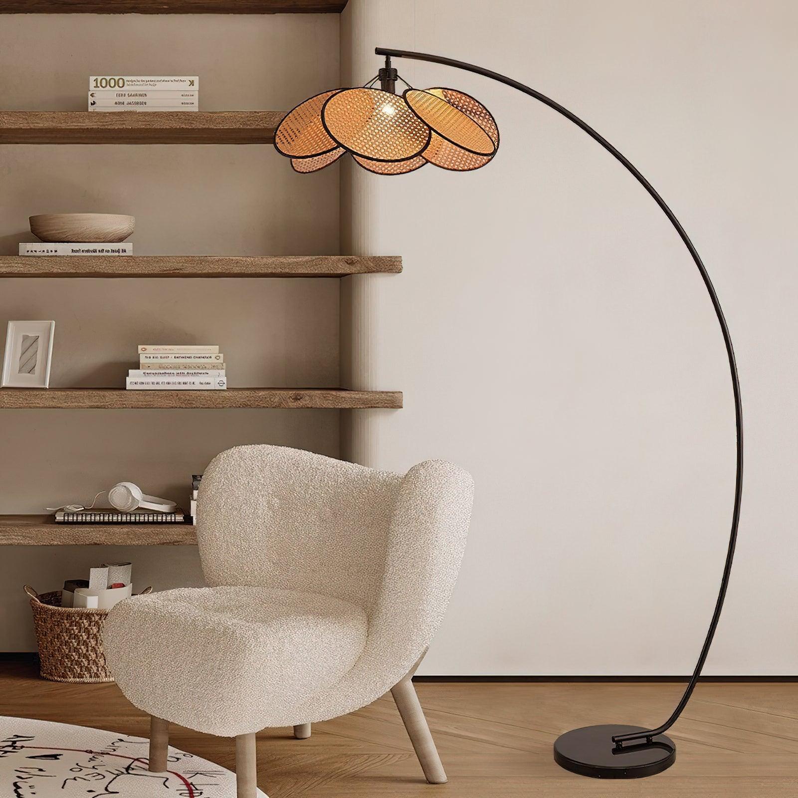 Screen_Cannage_Floor_Lamp_7