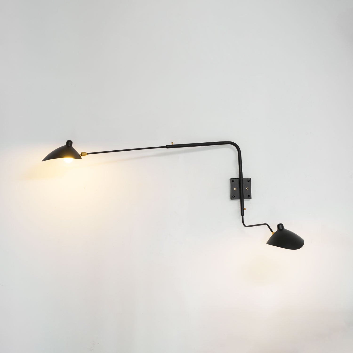 Serge-Mouille-Wall-Sconce-_1