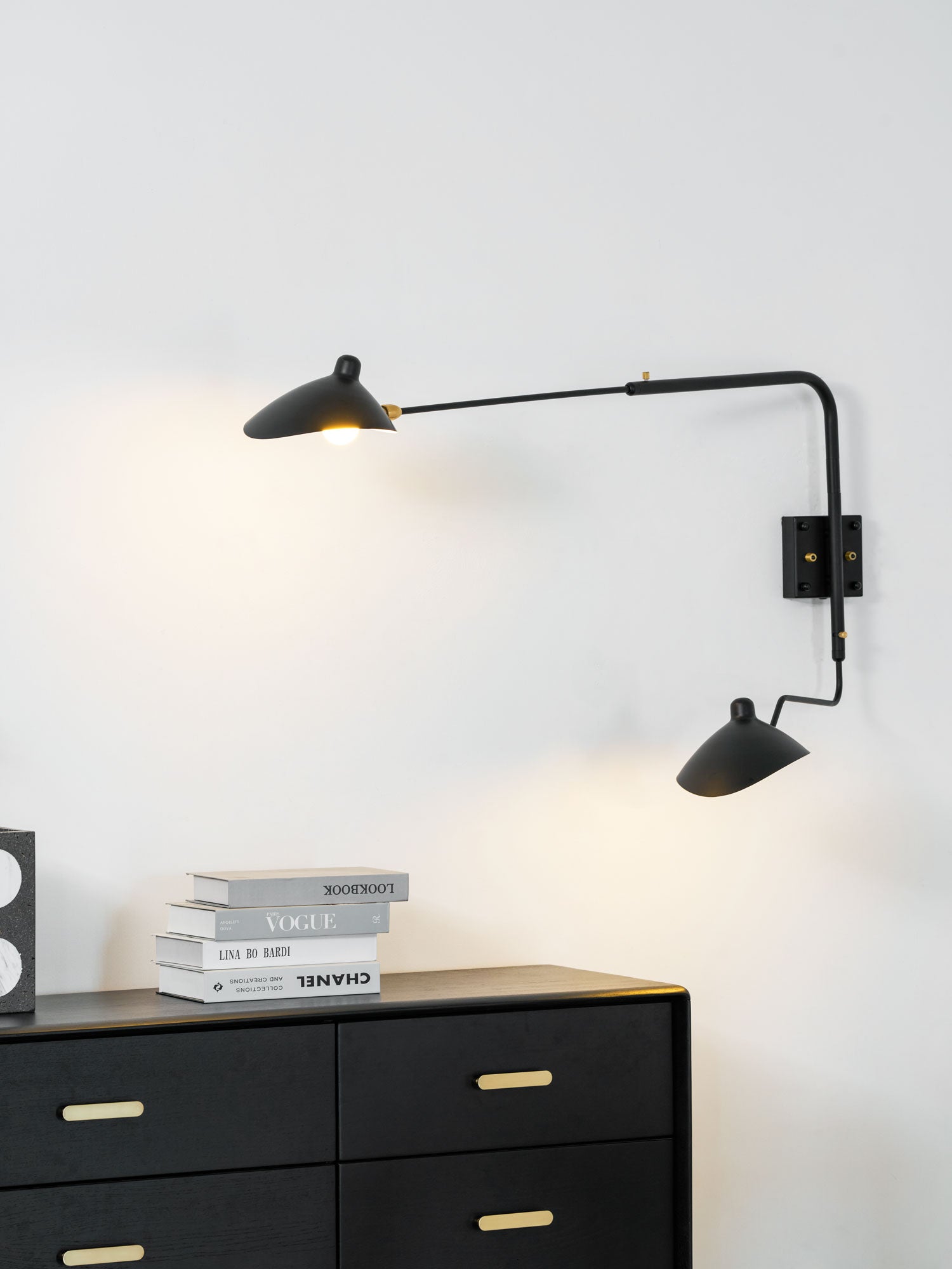 Serge-Mouille-Wall-Sconce-_10