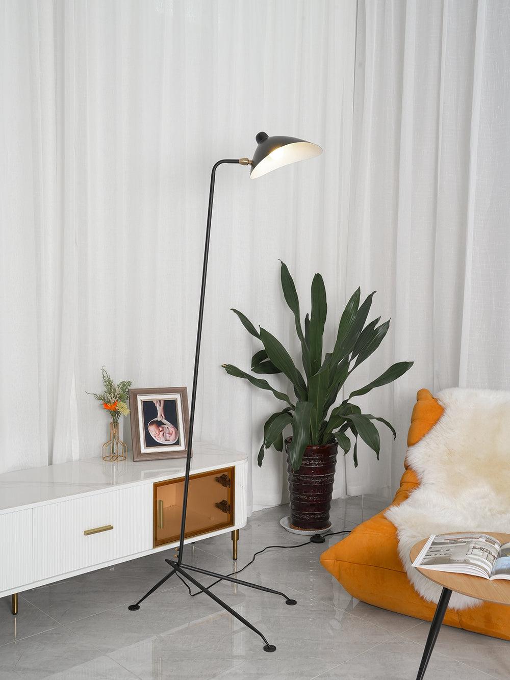 Serge_Mouille_Floor_Lamp_16