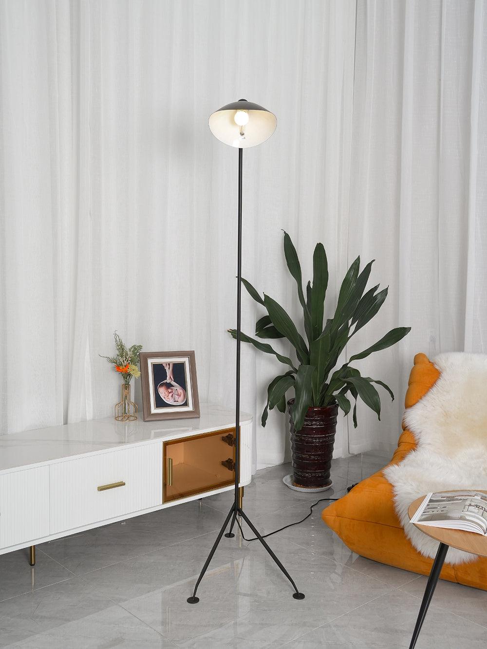 Serge_Mouille_Floor_Lamp_21