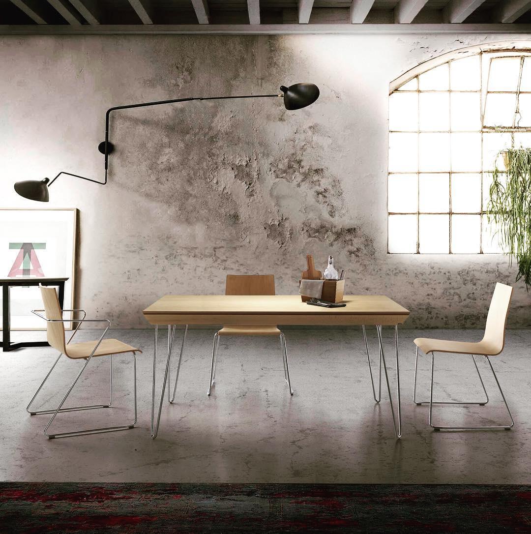 Serge_Mouille_Wall_Lamp_15