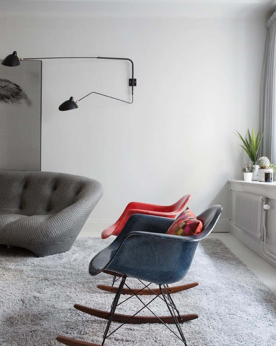 Serge_Mouille_Wall_Lamp_32