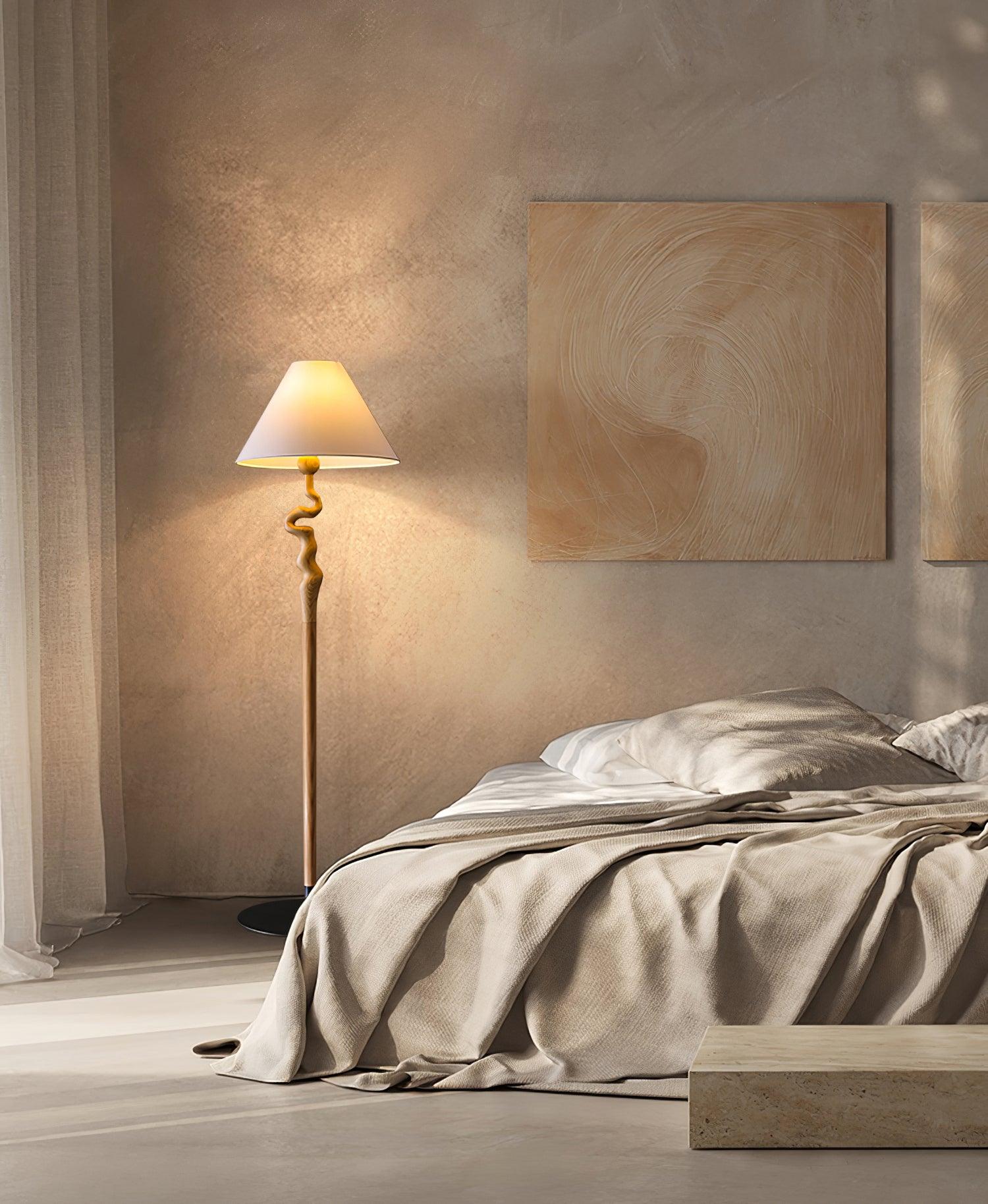 Serpentine_Twist_Floor_Lamp_18