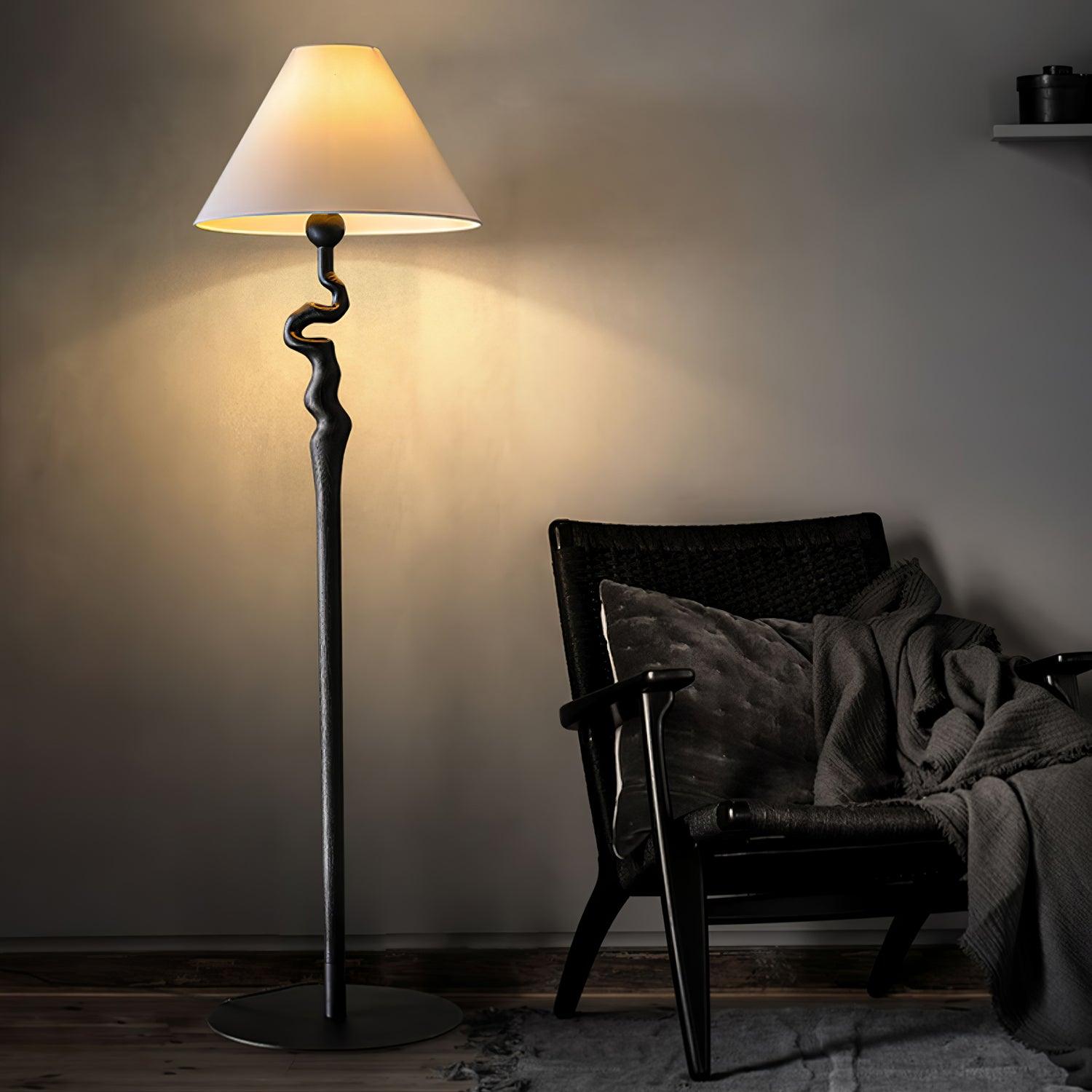 Serpentine_Twist_Floor_Lamp_2