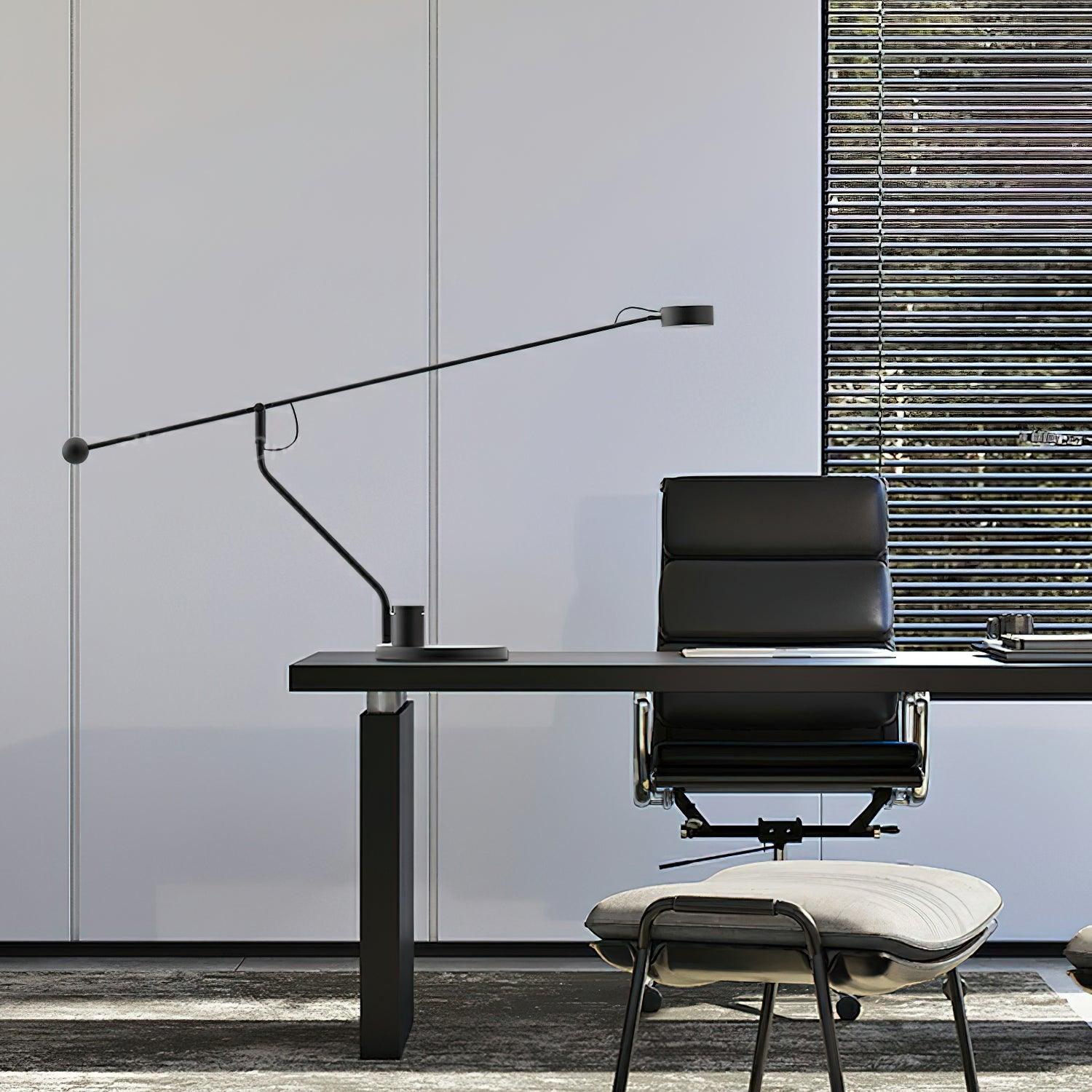 Shadow_Pole_Table_Lamp_11
