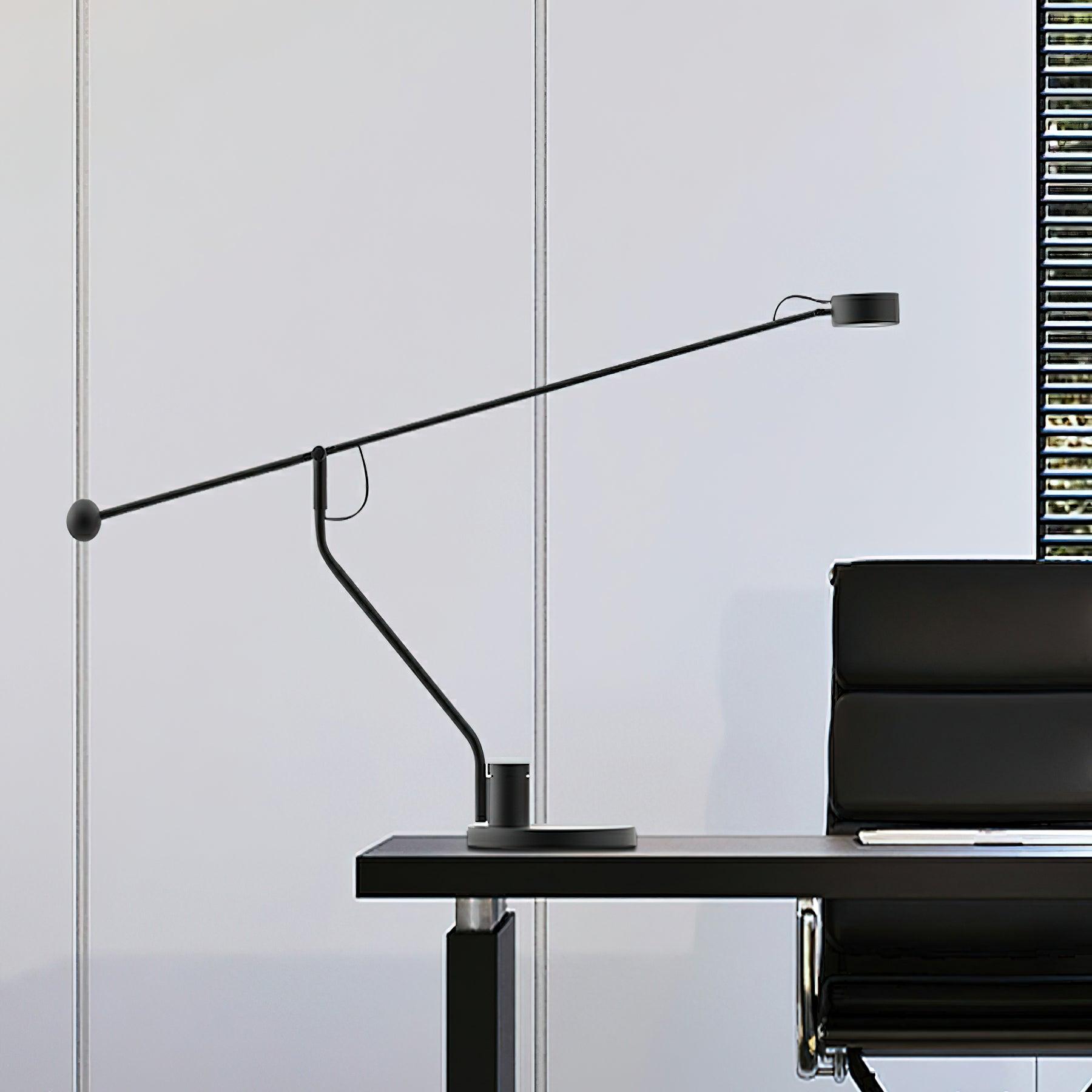 Shadow_Pole_Table_Lamp_8