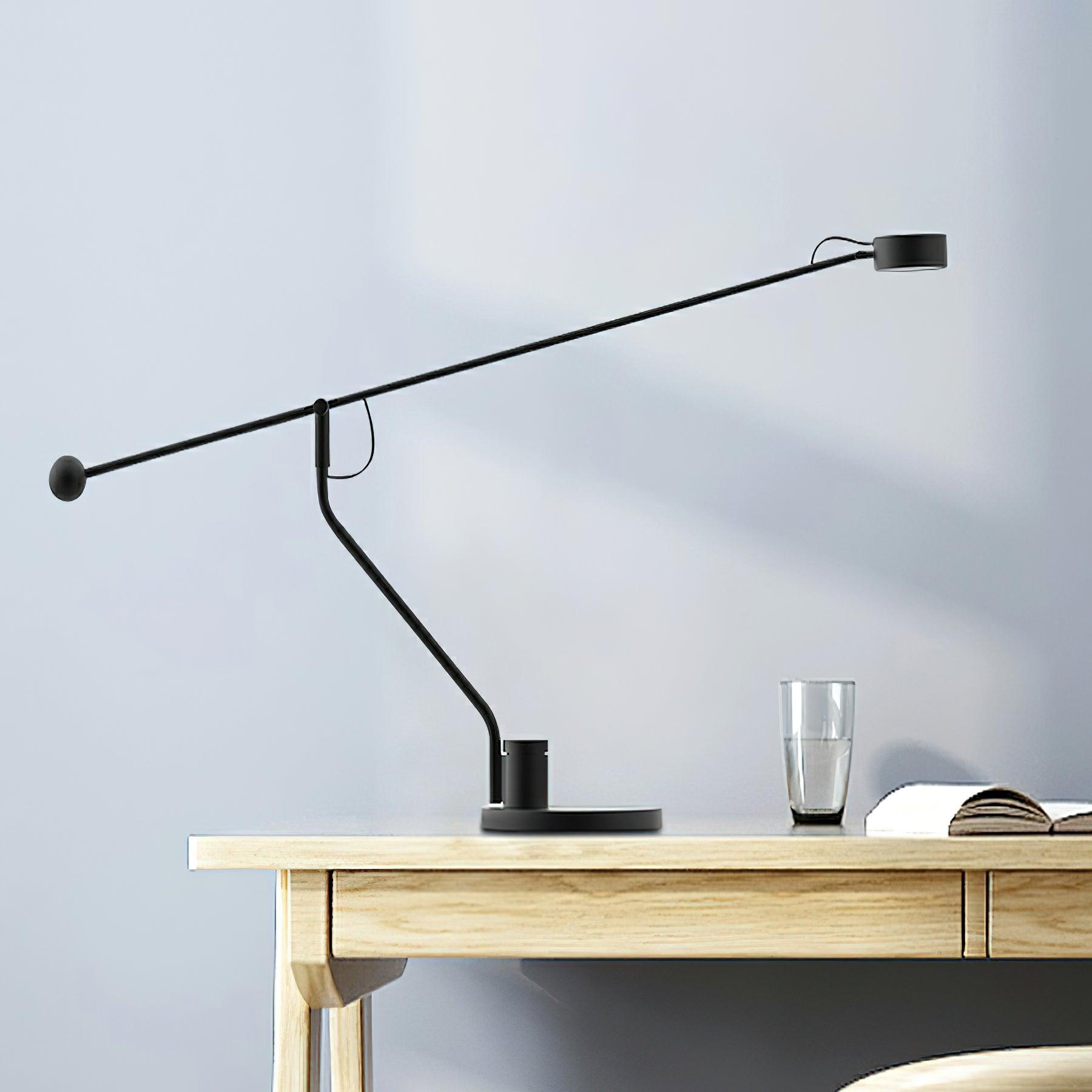 Shadow_Pole_Table_Lamp_9