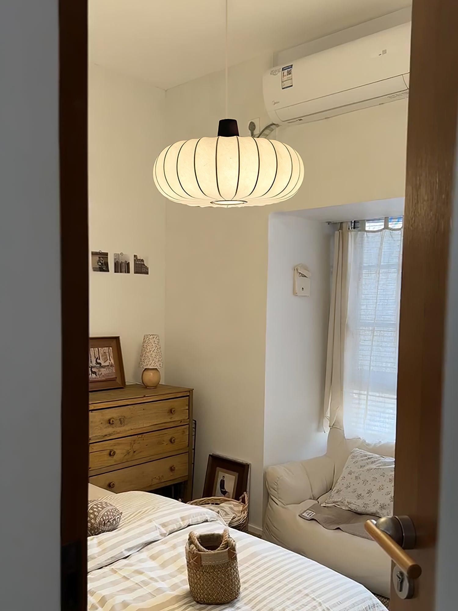 Silk_Lantern_Pendant_Light_12