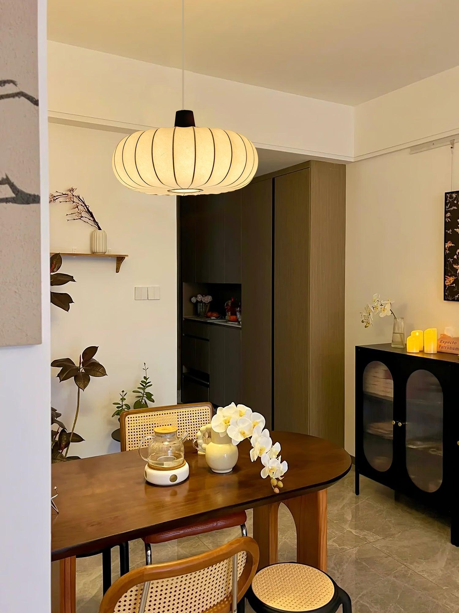 Silk_Lantern_Pendant_Light_14