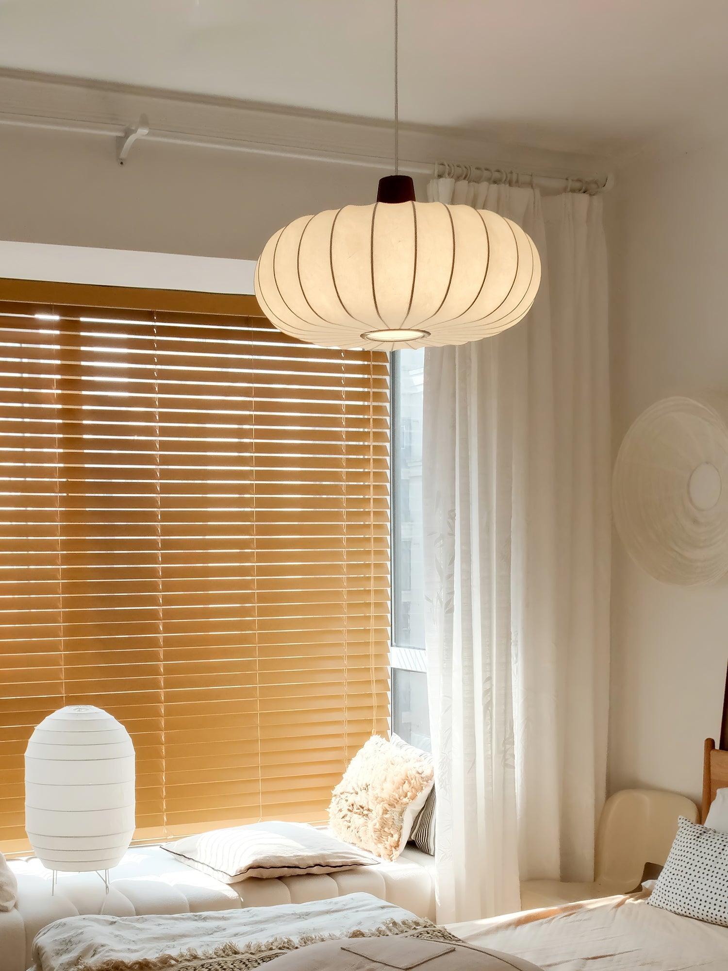 Silk_Lantern_Pendant_Light_4