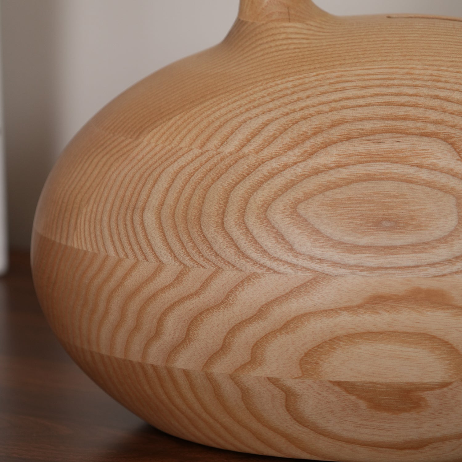 Snail_Table_Lamp._12