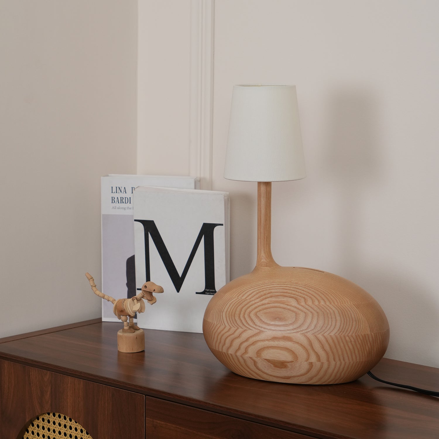 Snail_Table_Lamp._8
