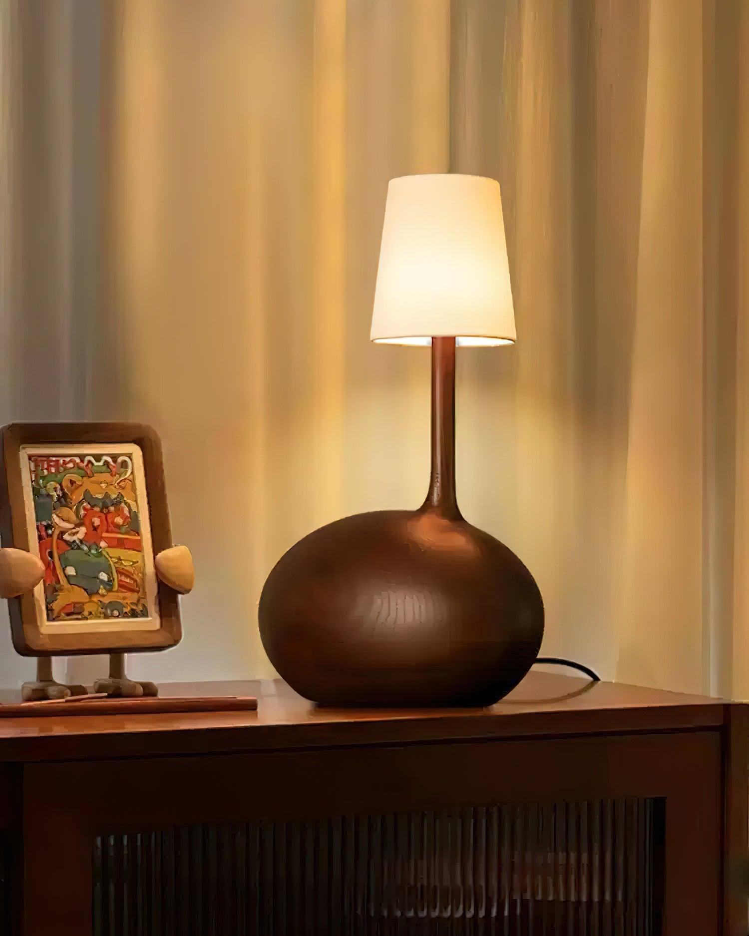 Snail_Table_Lamp_14