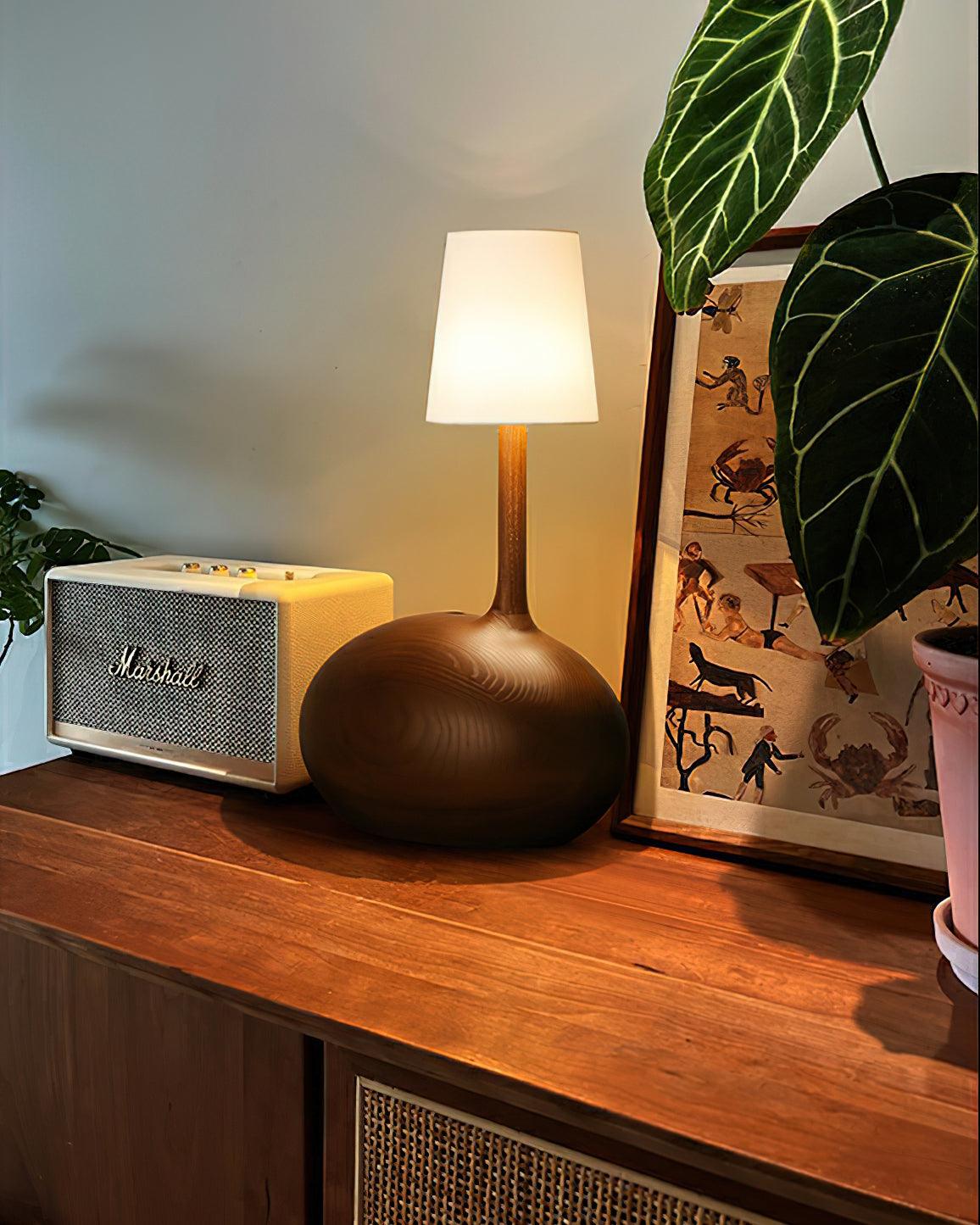 Snail_Table_Lamp_16