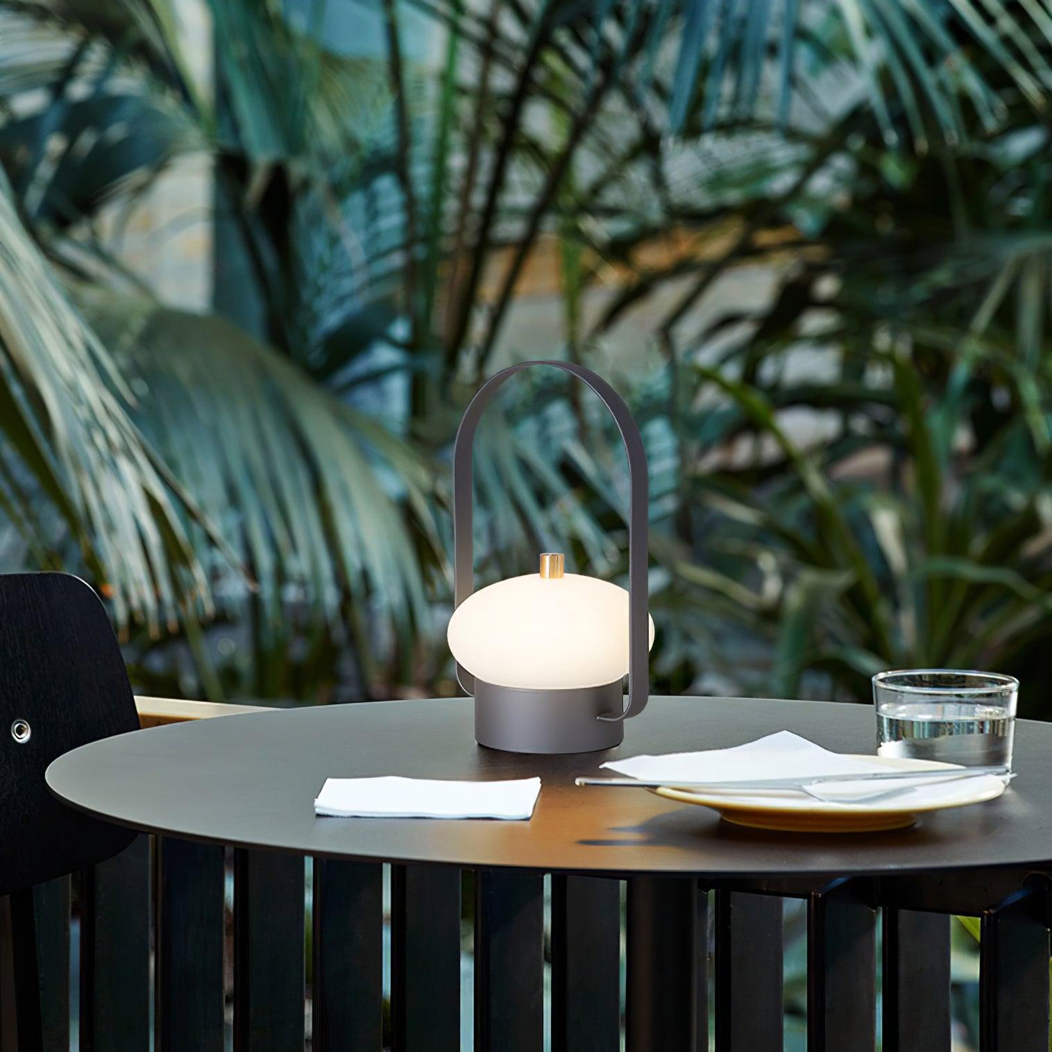 Soft_Spot_Table_Lamp_5