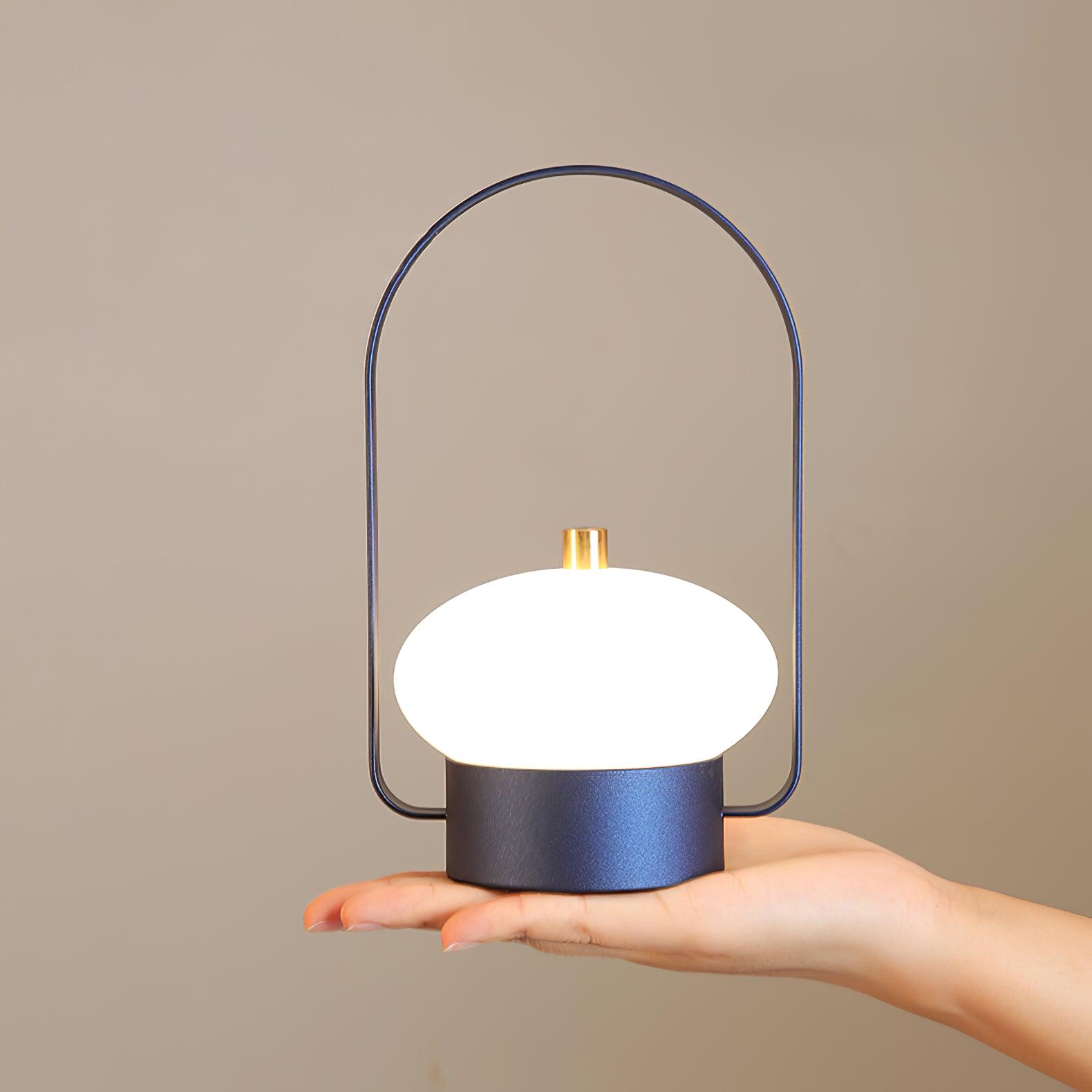 Soft_Spot_Table_Lamp_7