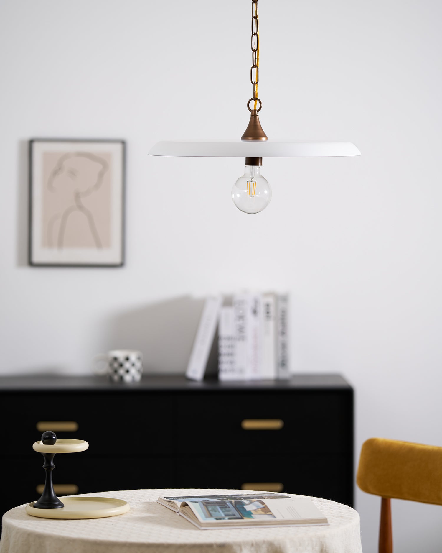Solara_Disc_Pendant_Lamp_10_b6a06d92-da0d-4440-af65-dea47675b3bf