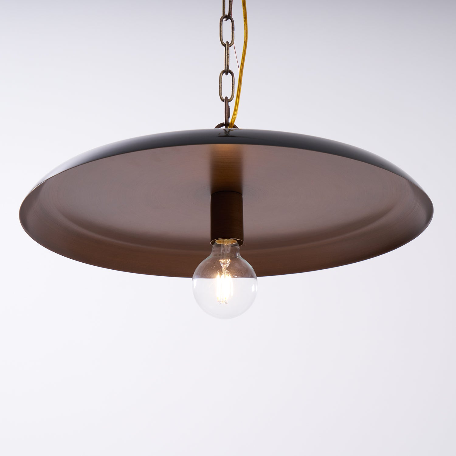 Solara_Disc_Pendant_Lamp_3_a6fdcb37-96e0-4059-b094-48123806b873
