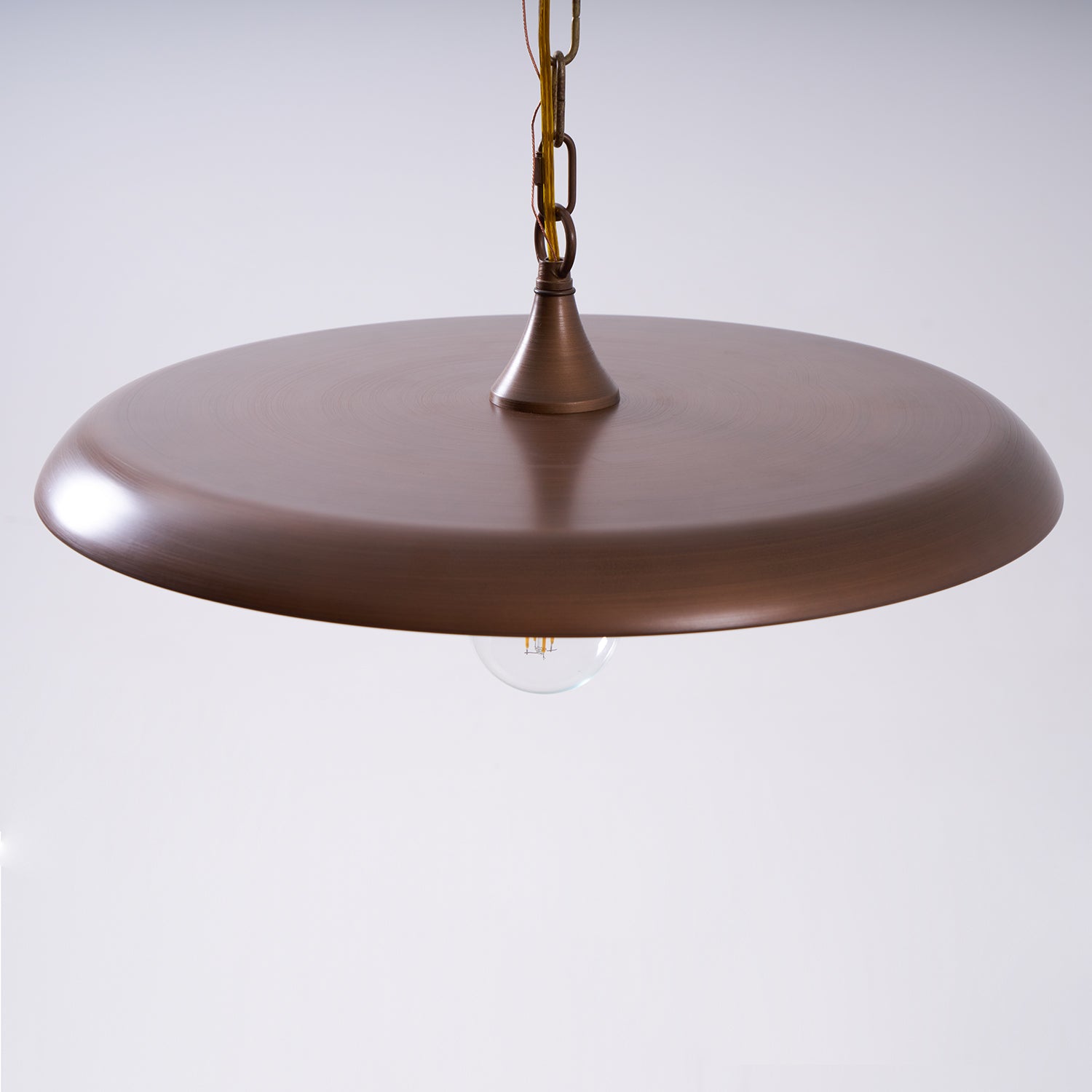 Solara_Disc_Pendant_Lamp_4_c902cb61-1b60-4e5d-a13a-920fd6e6c4a5