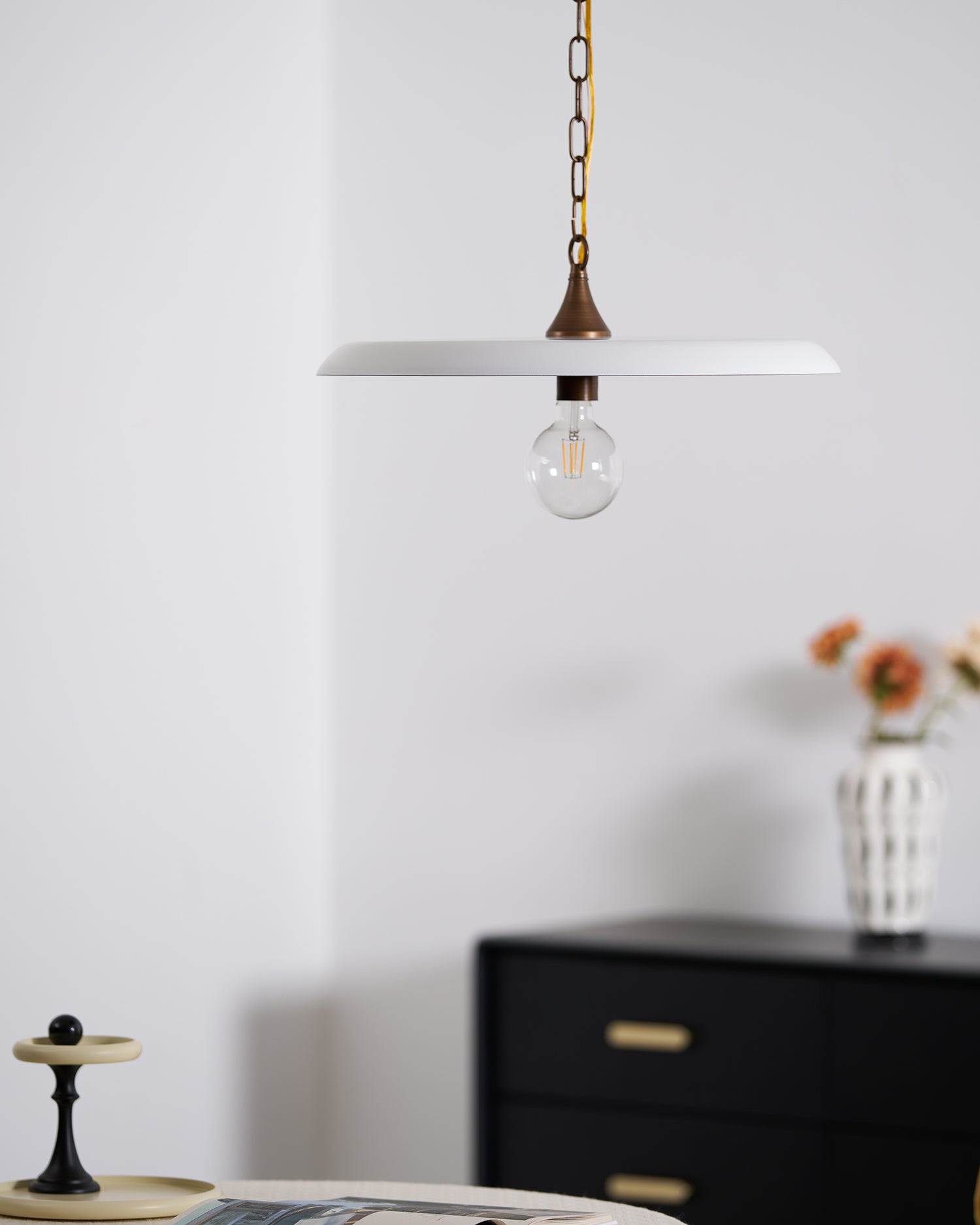 Solara_Disc_Pendant_Lamp_5_d80989ba-a979-4b69-afa4-76cbb7d7ad01