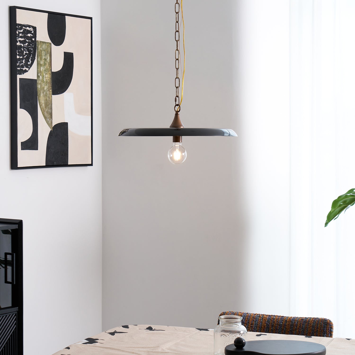 Solara_Disc_Pendant_Lamp_8_dd732360-0517-404f-abb4-0119d1baa982