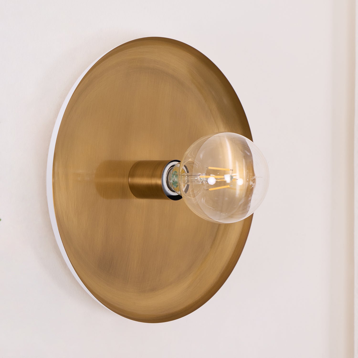 Solara_Disc_Wall_Lamp__12