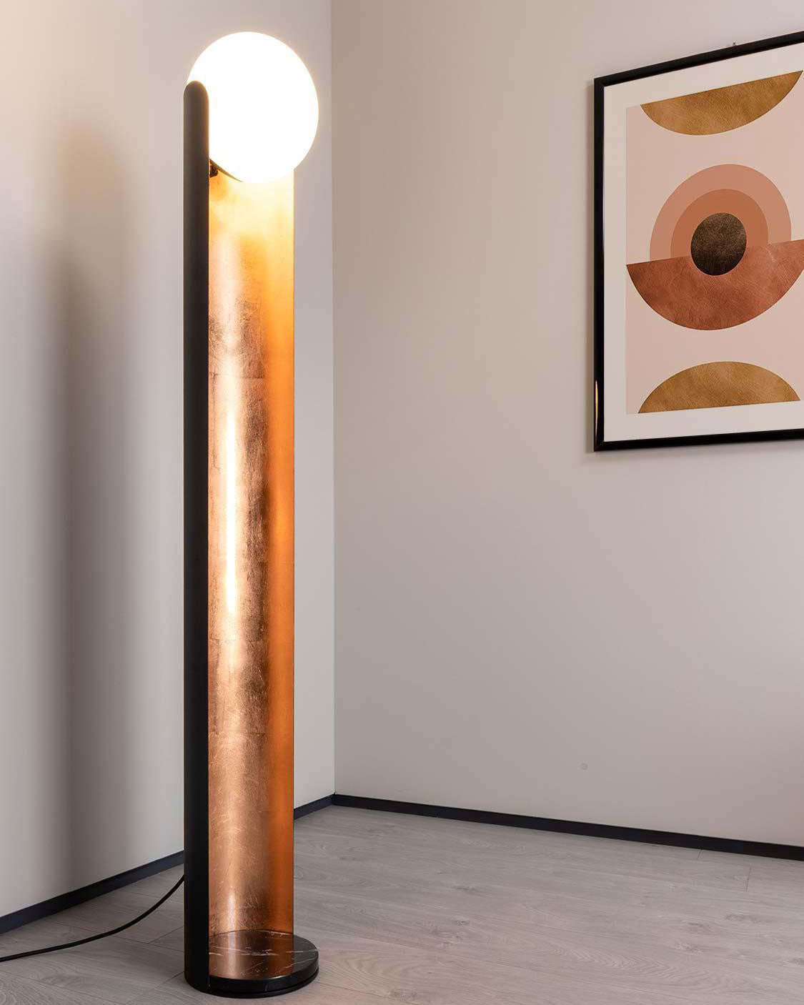 Solis_Column_Floor_Lamp_3