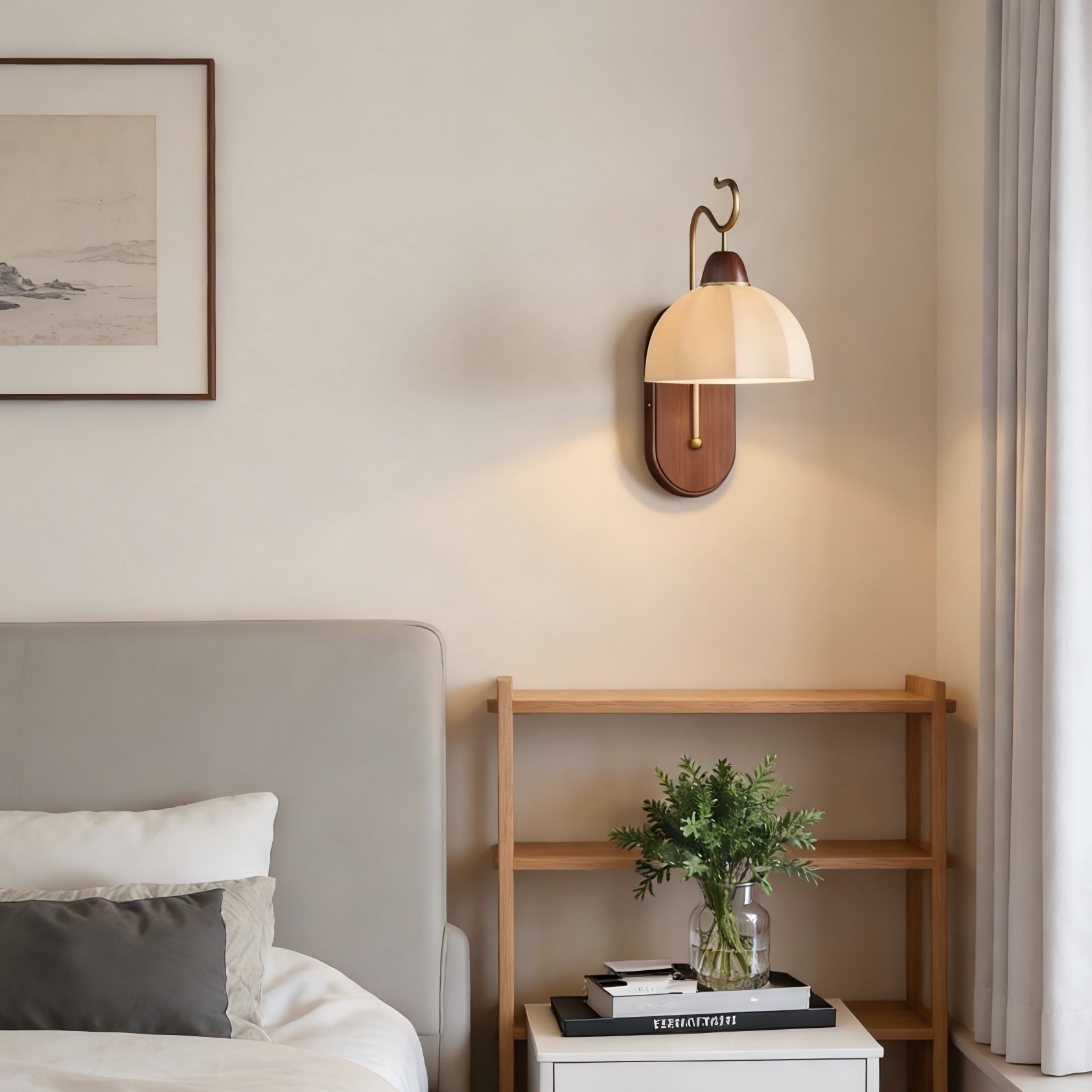 Solstice-Wall-Lamp_2