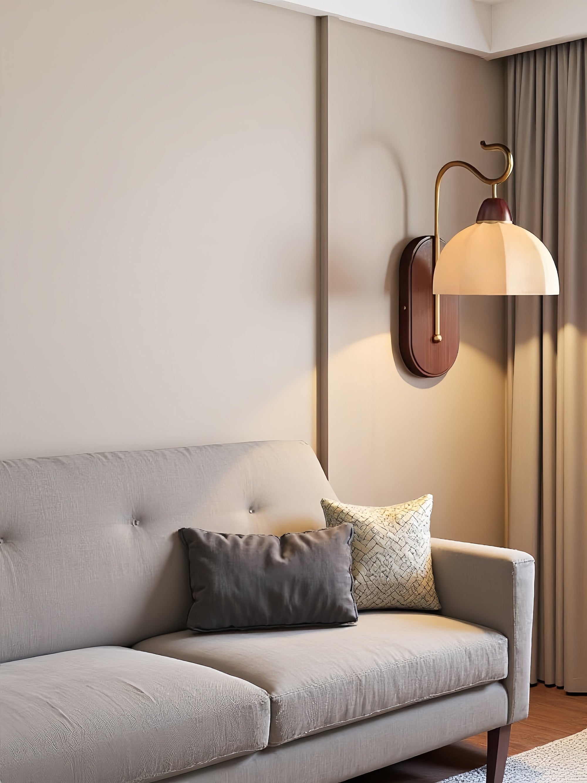 Solstice-Wall-Lamp_8