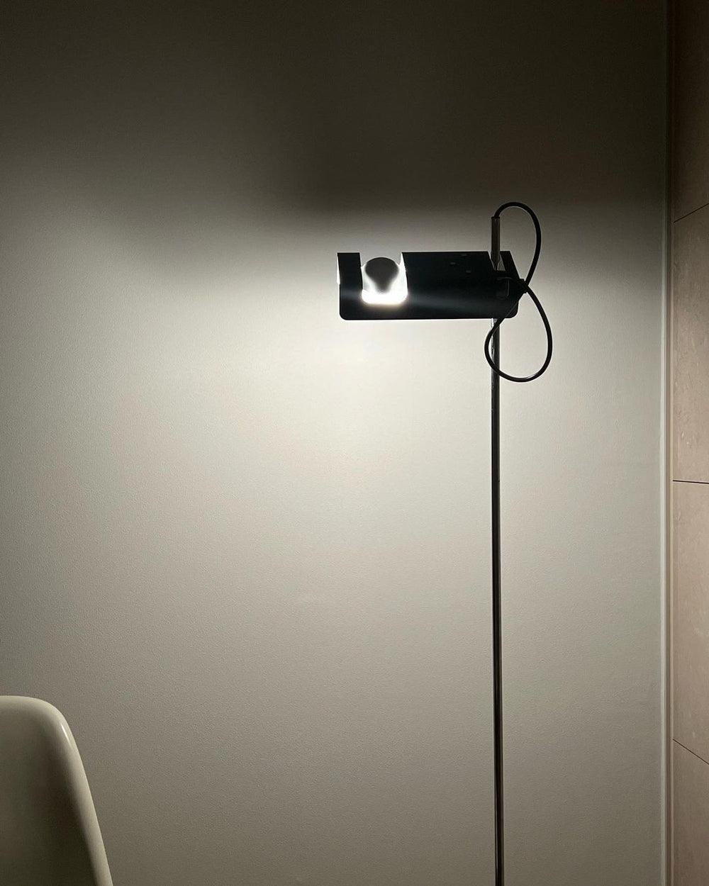 Spider_Floor_Lamp_10