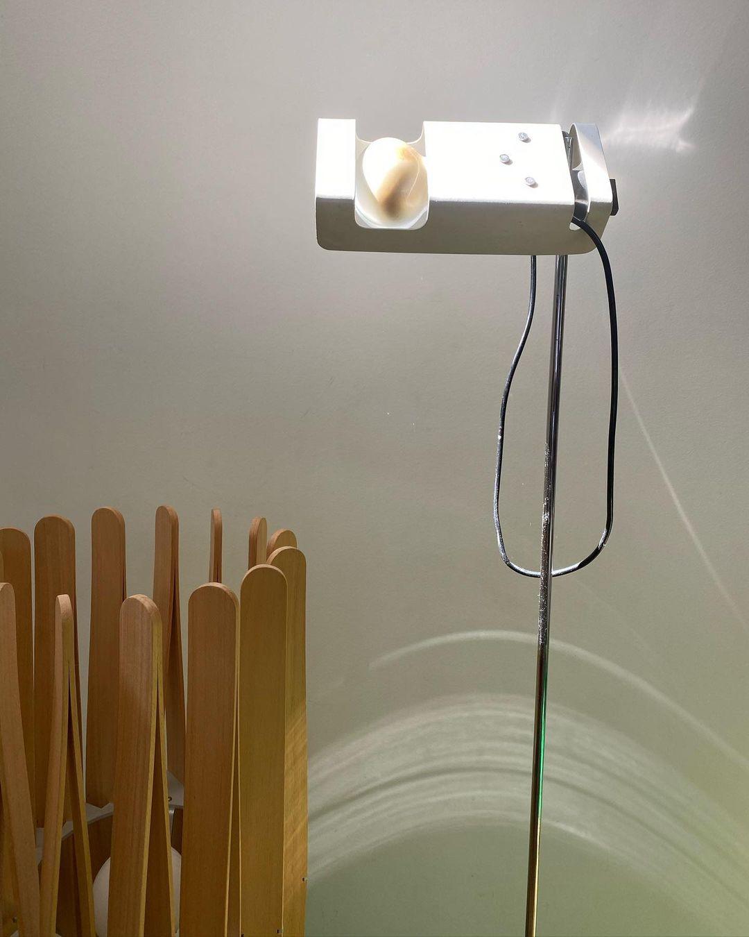 Spider_Floor_Lamp_15