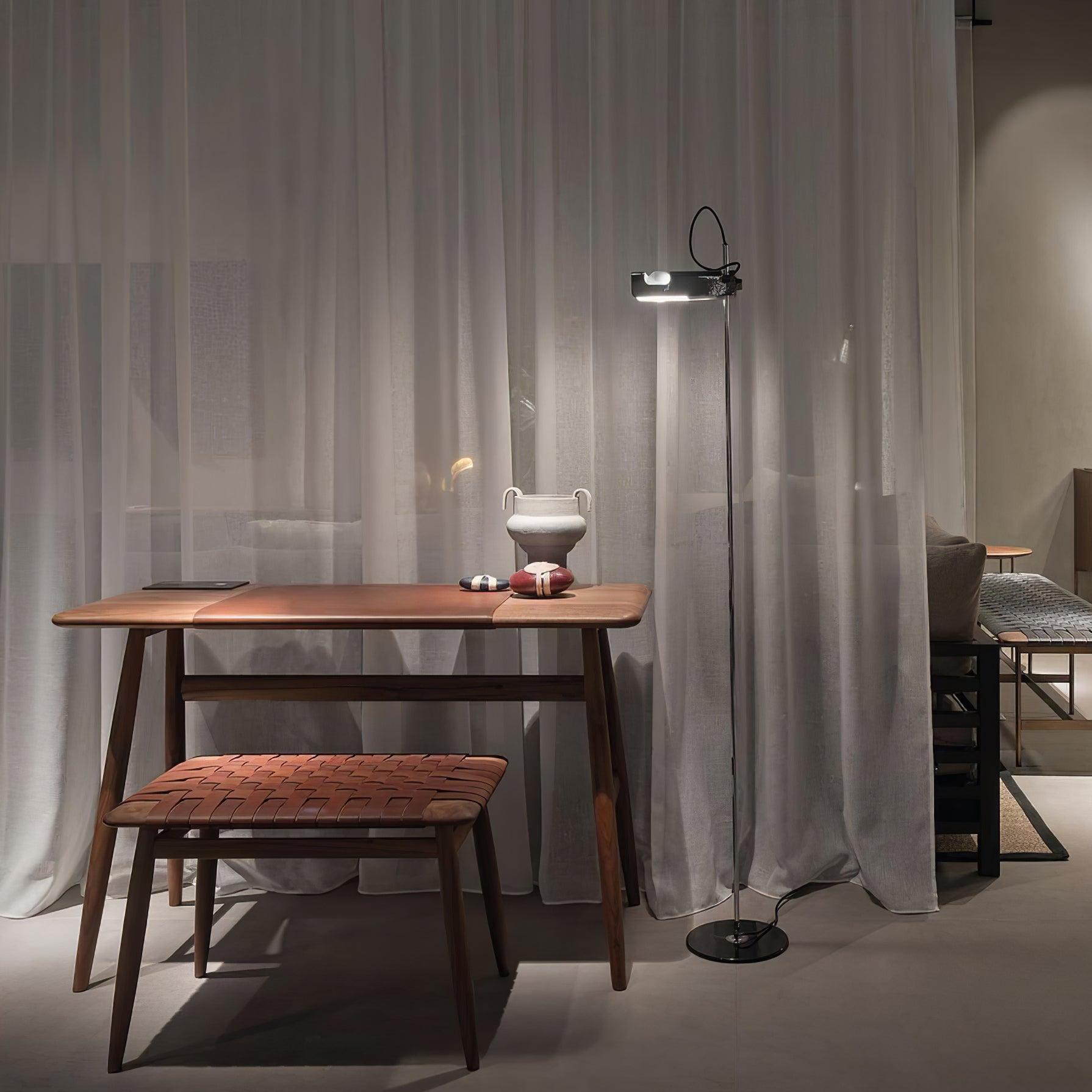 Spider_Floor_Lamp_19